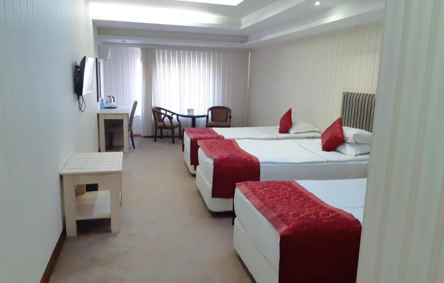 ROYAL PARK HOTEL