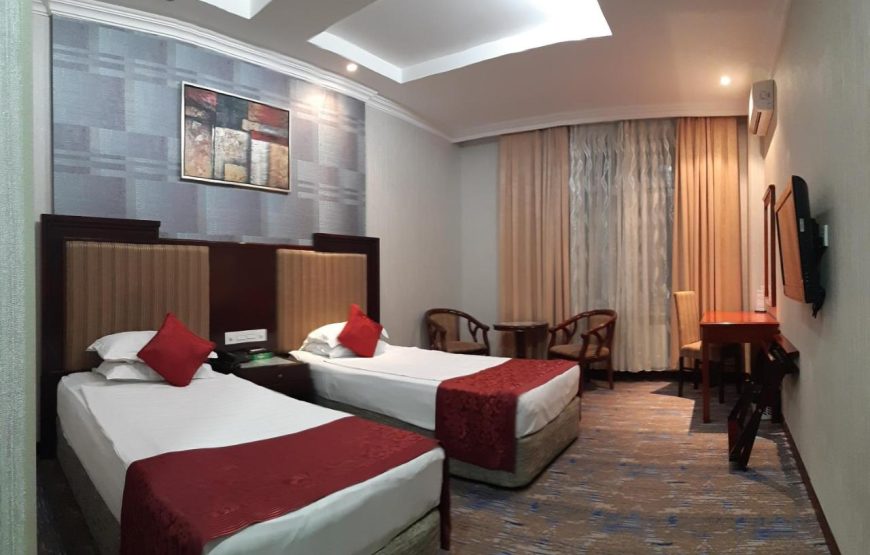 ROYAL PARK HOTEL