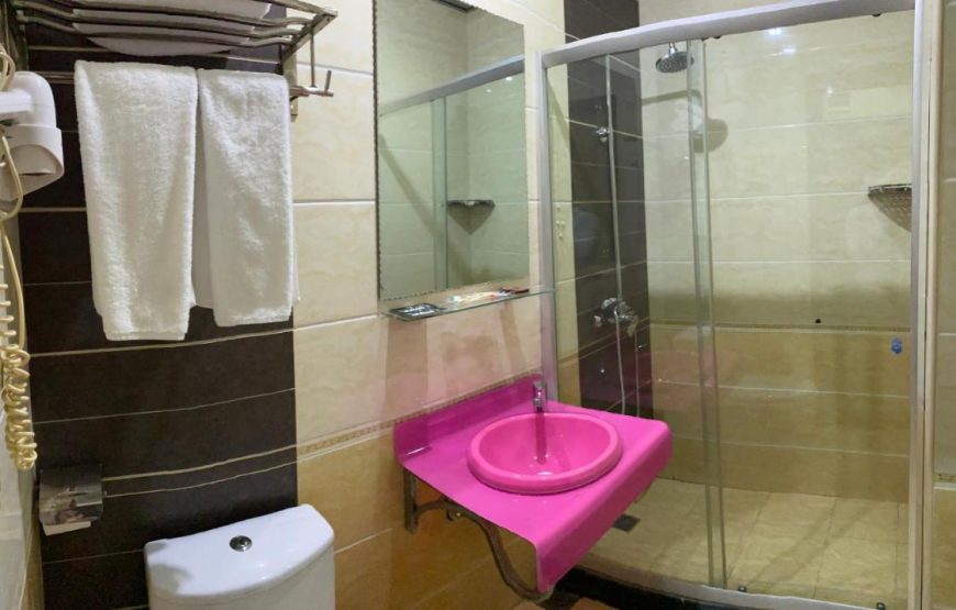 ROYAL PARK HOTEL