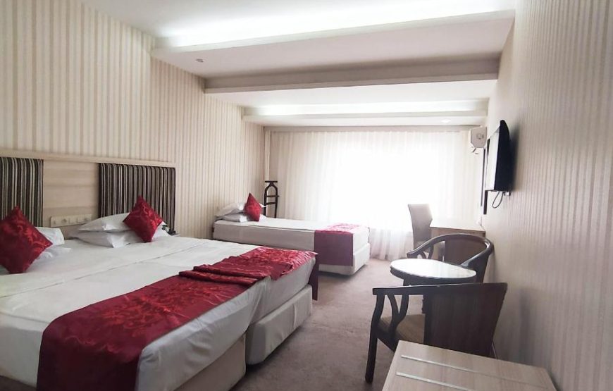 ROYAL PARK HOTEL