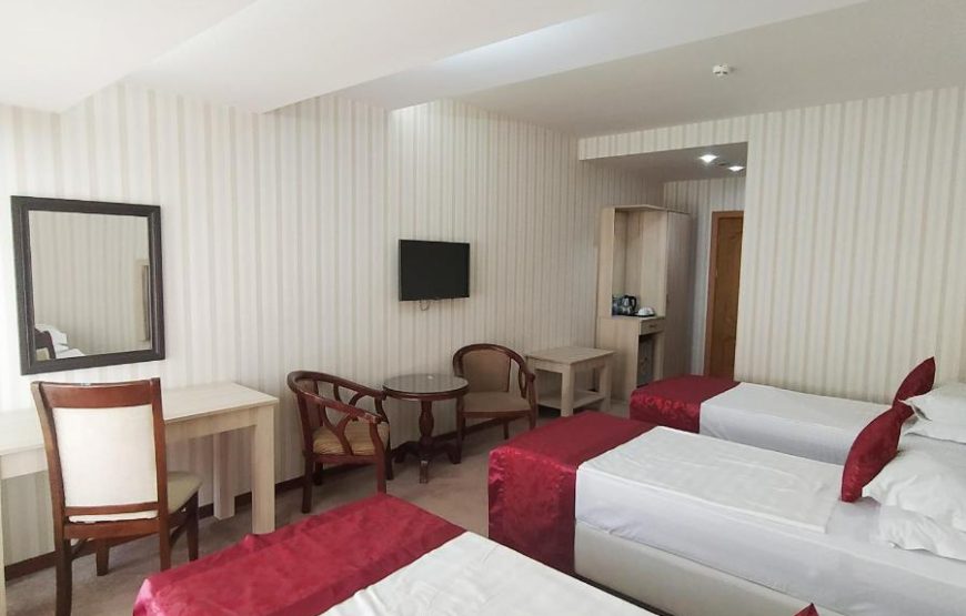 ROYAL PARK HOTEL