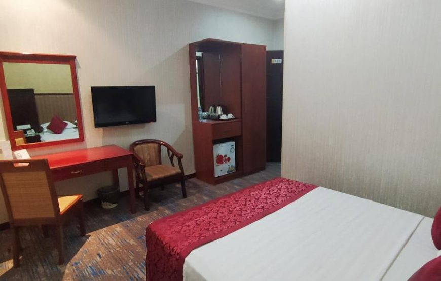 ROYAL PARK HOTEL