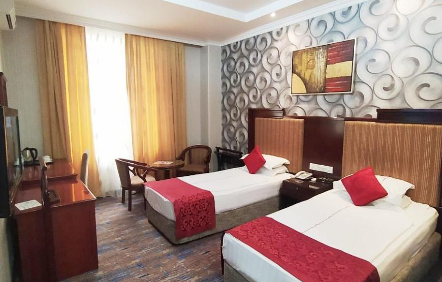 ROYAL PARK HOTEL