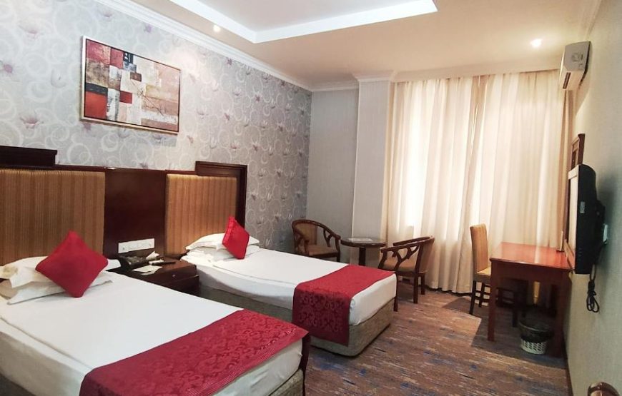 ROYAL PARK HOTEL