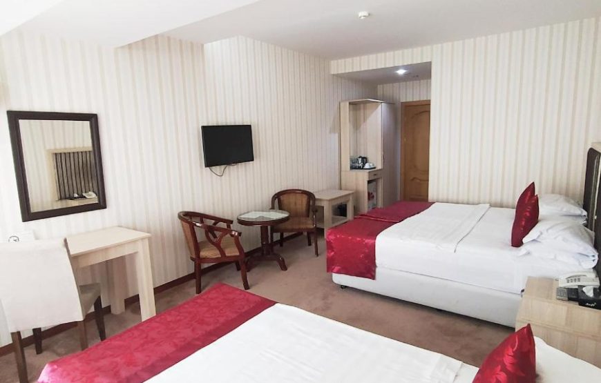 ROYAL PARK HOTEL